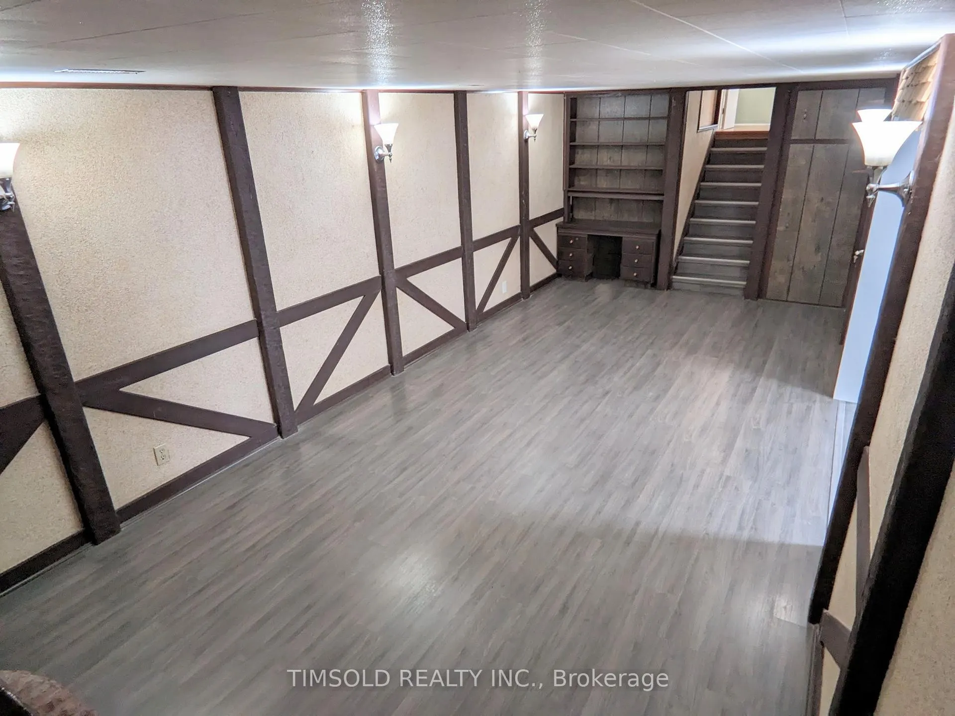 Photo 16 of 25 Pringle Avenue, Markham, Markham Village — HOMEH