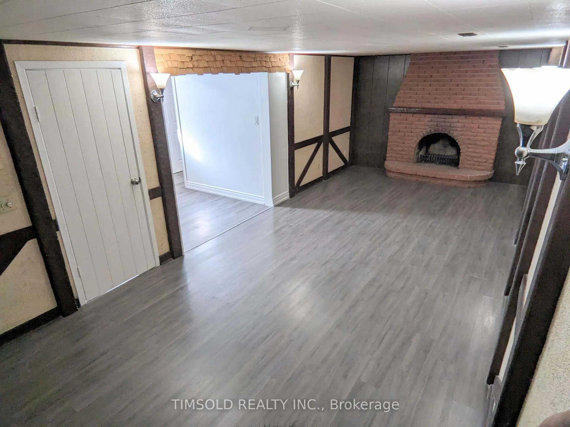 Photo 17 of 25 Pringle Avenue, Markham, Markham Village — HOMEH