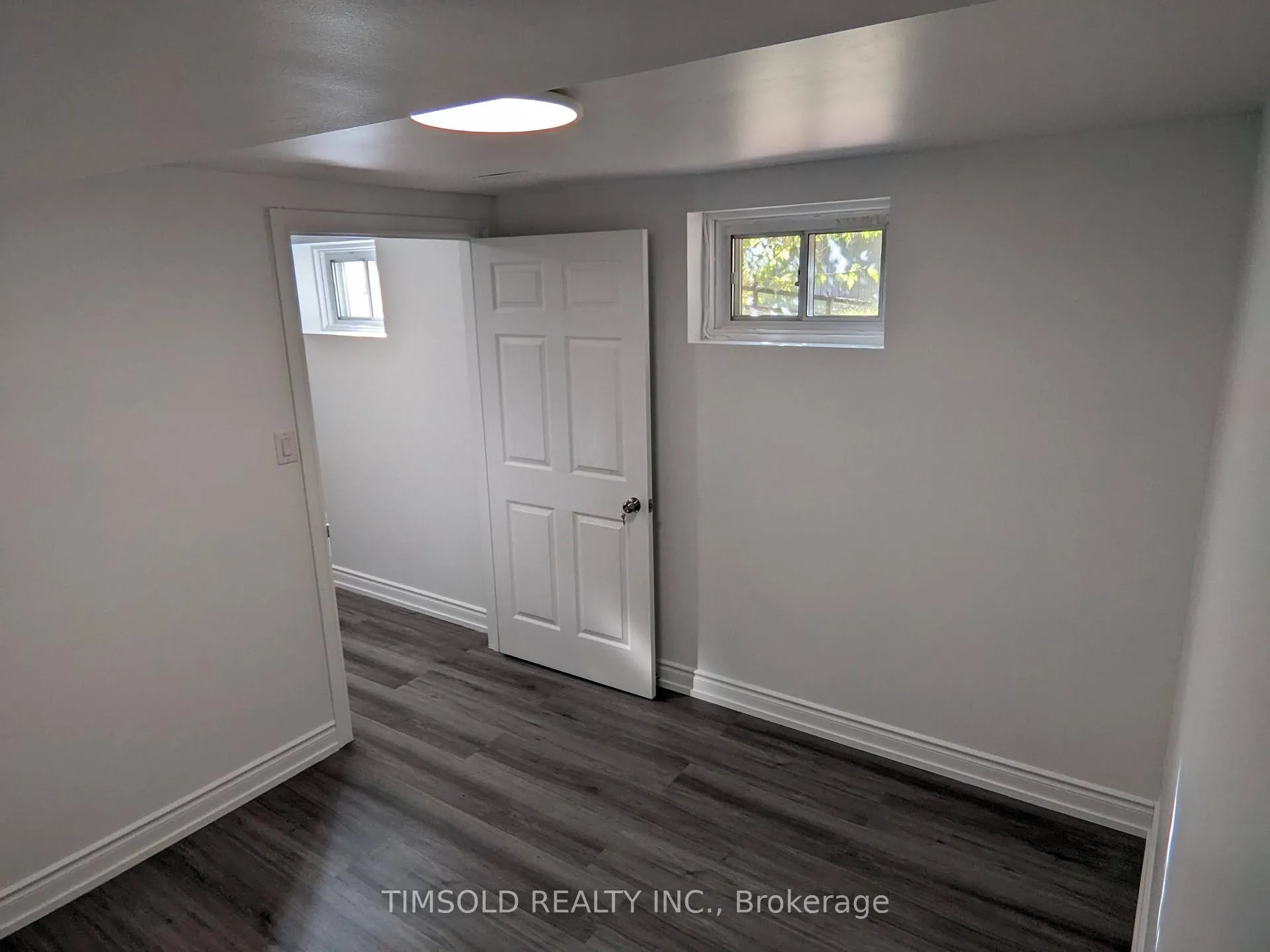 Photo 19 of 25 Pringle Avenue, Markham, Markham Village — HOMEH