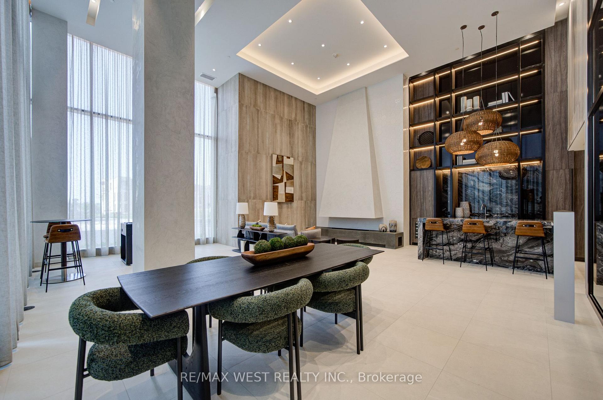 Photo 7 of Unit 2012, 6 Flavelle Trail, Vaughan, Steeles West Industrial — HOMEH