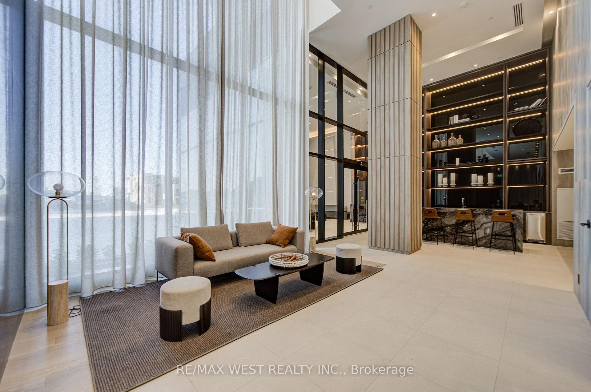 Photo 6 of Unit 2012, 6 Flavelle Trail, Vaughan, Steeles West Industrial — HOMEH
