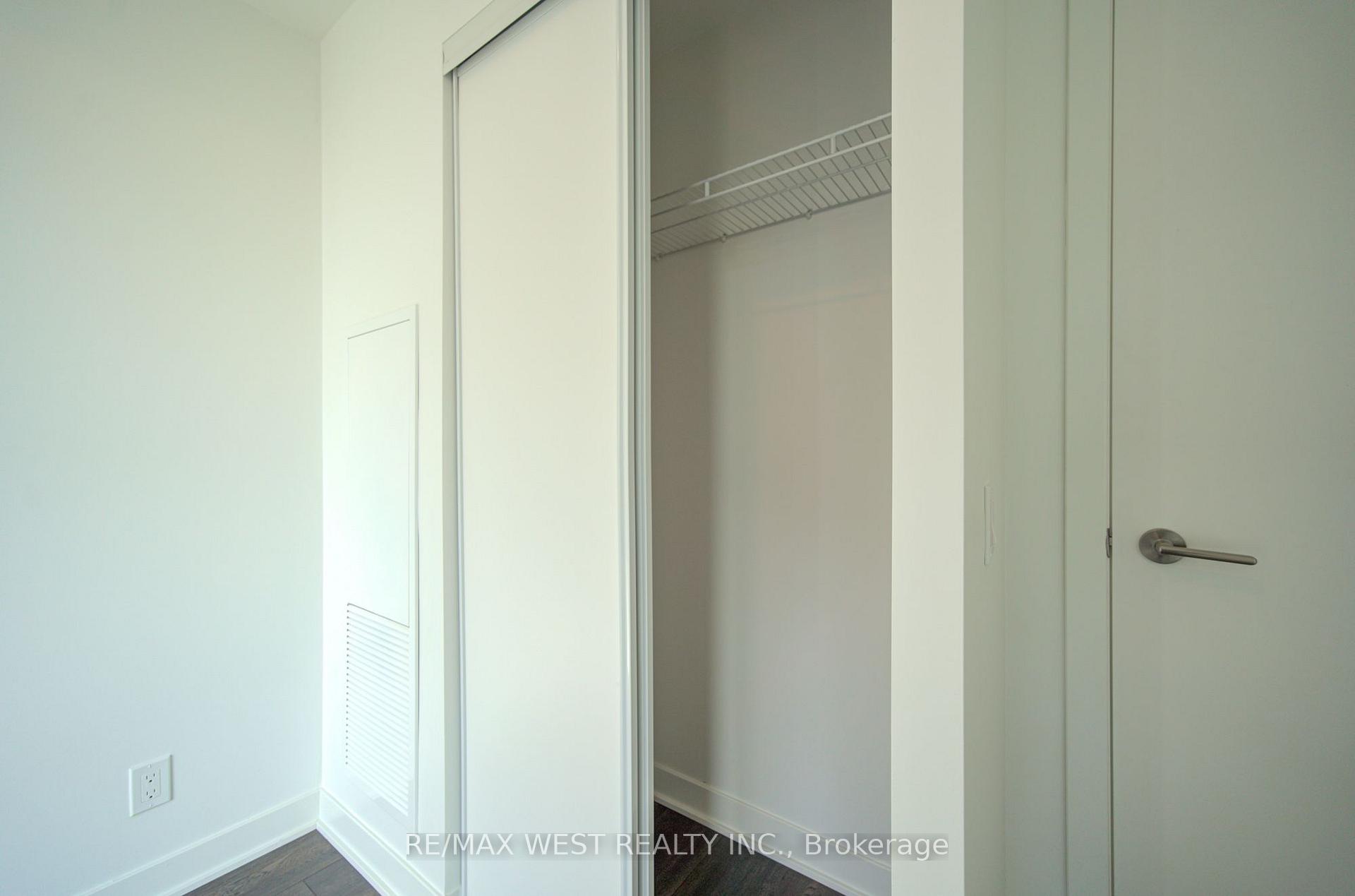 Photo 20 of Unit 2012, 6 Flavelle Trail, Vaughan, Steeles West Industrial — HOMEH
