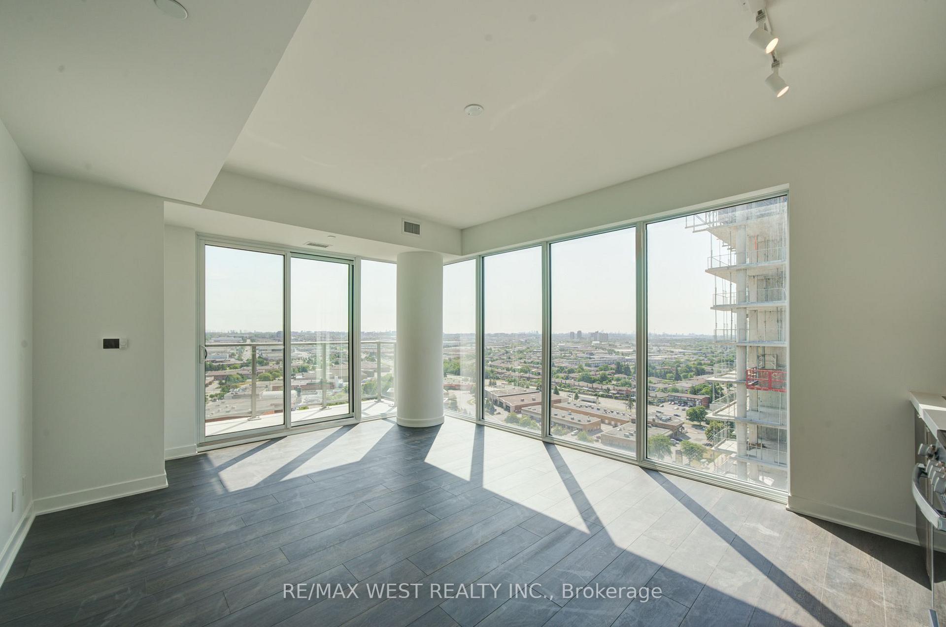 Photo 24 of Unit 2012, 6 Flavelle Trail, Vaughan, Steeles West Industrial — HOMEH