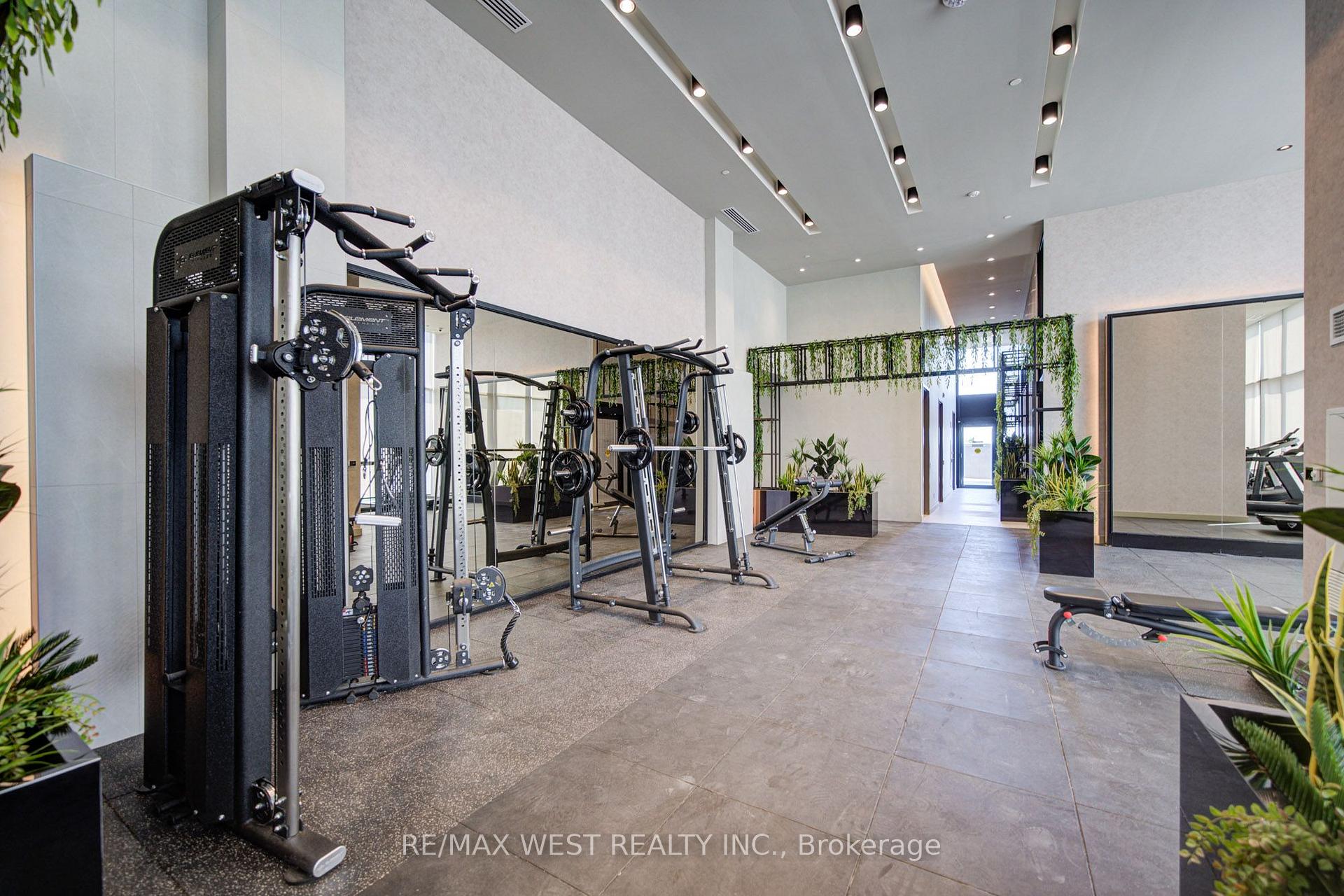 Photo 41 of Unit 2012, 6 Flavelle Trail, Vaughan, Steeles West Industrial — HOMEH