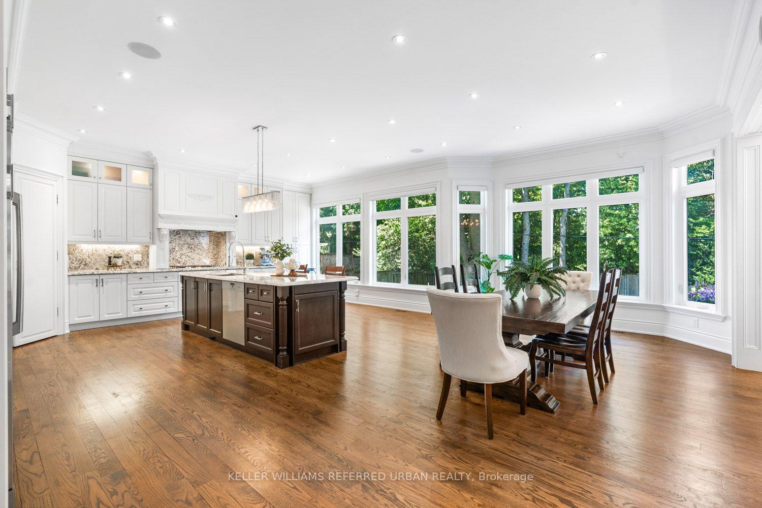 Photo 13 of 14 Tremont Crescent, North York, Banbury-Don Mills — HOMEH