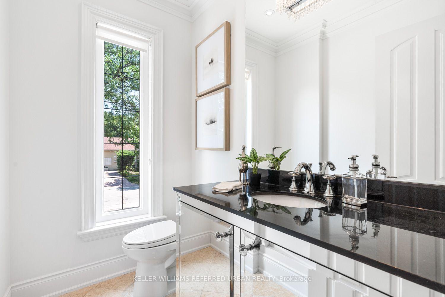 Photo 22 of 14 Tremont Crescent, North York, Banbury-Don Mills — HOMEH