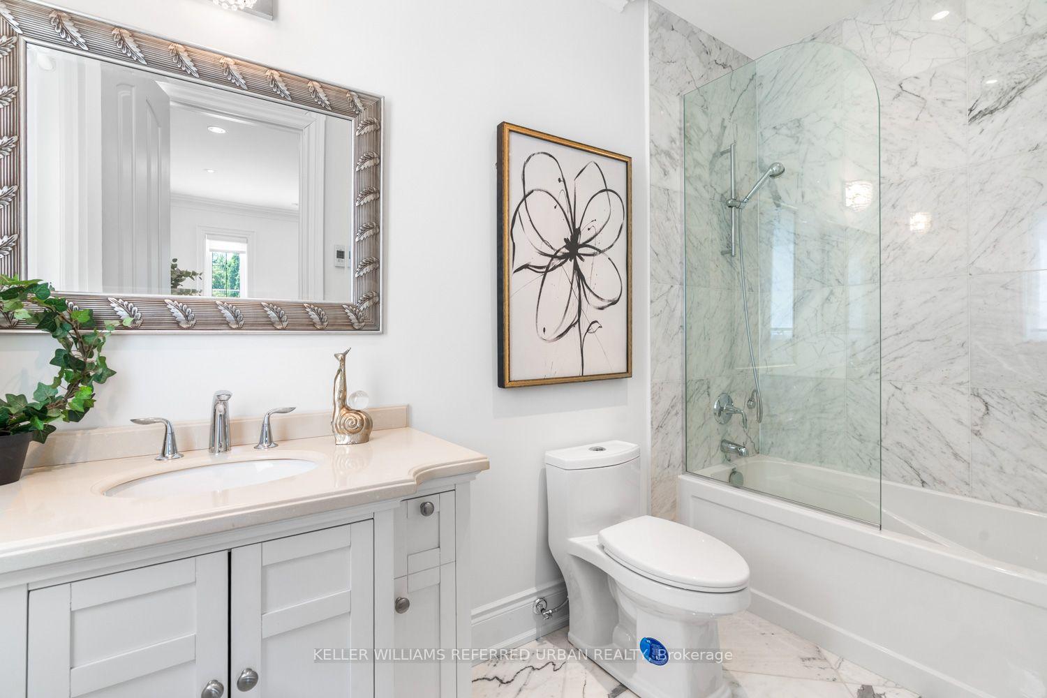 Photo 24 of 14 Tremont Crescent, North York, Banbury-Don Mills — HOMEH