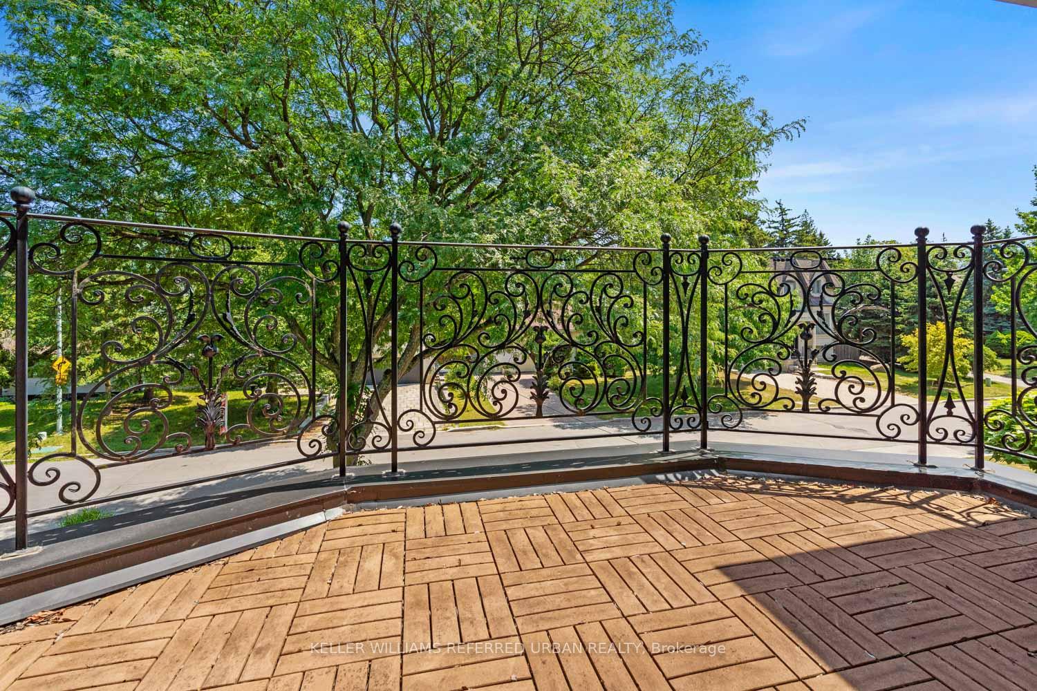 Photo 37 of 14 Tremont Crescent, North York, Banbury-Don Mills — HOMEH