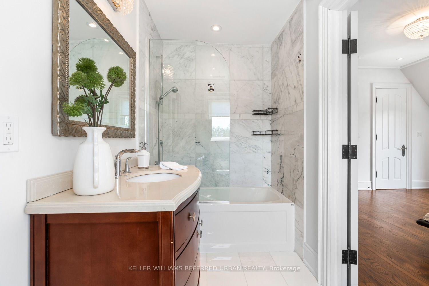 Photo 40 of 14 Tremont Crescent, North York, Banbury-Don Mills — HOMEH