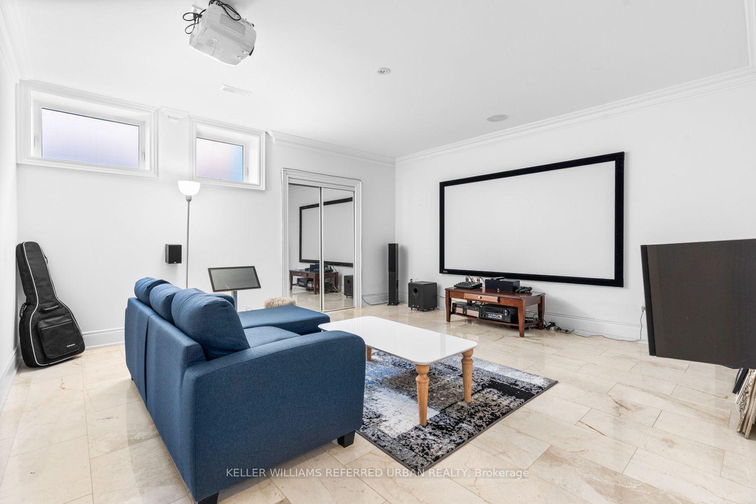 Photo 45 of 14 Tremont Crescent, North York, Banbury-Don Mills — HOMEH