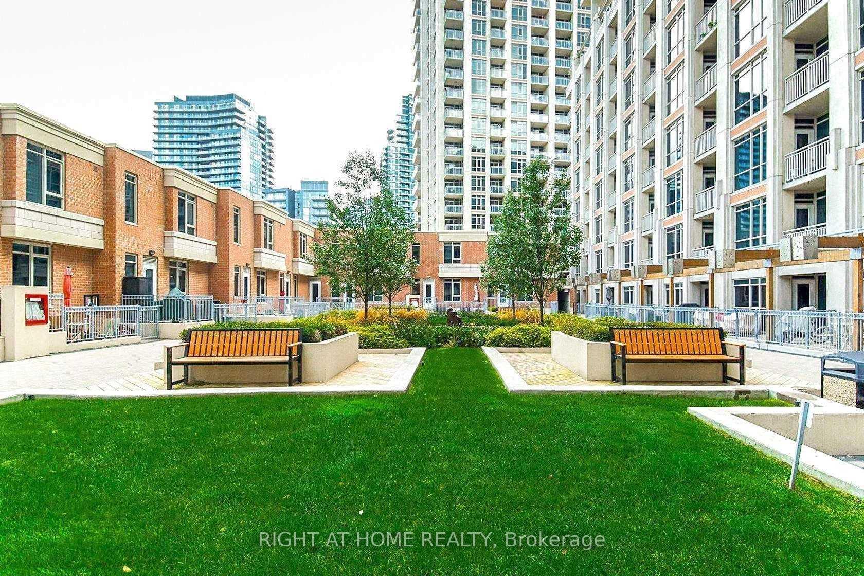 Photo 41 of Unit 1032, 628 Fleet Street, Toronto, Niagara — HOMEH
