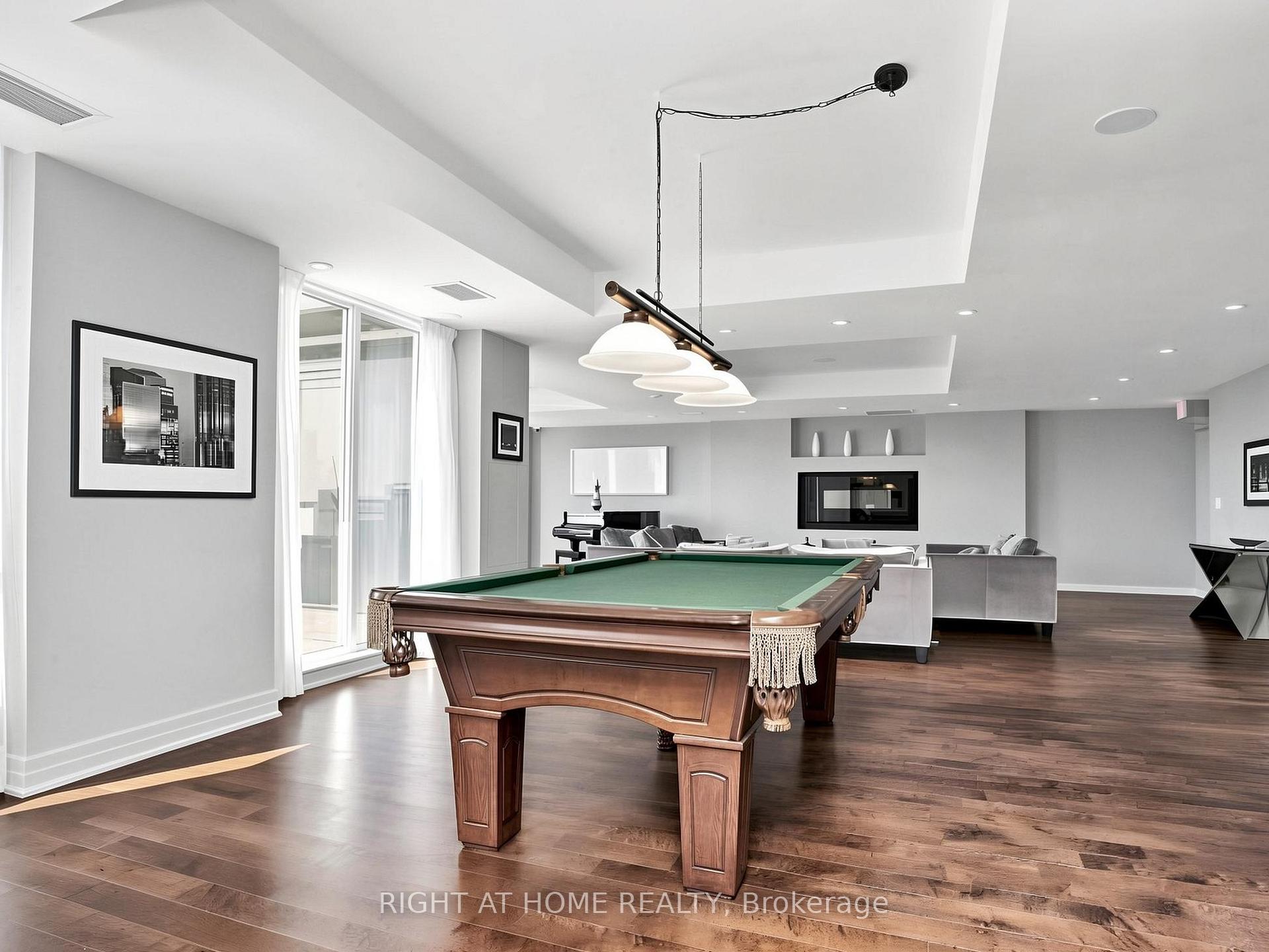 Photo 44 of Unit 1032, 628 Fleet Street, Toronto, Niagara — HOMEH