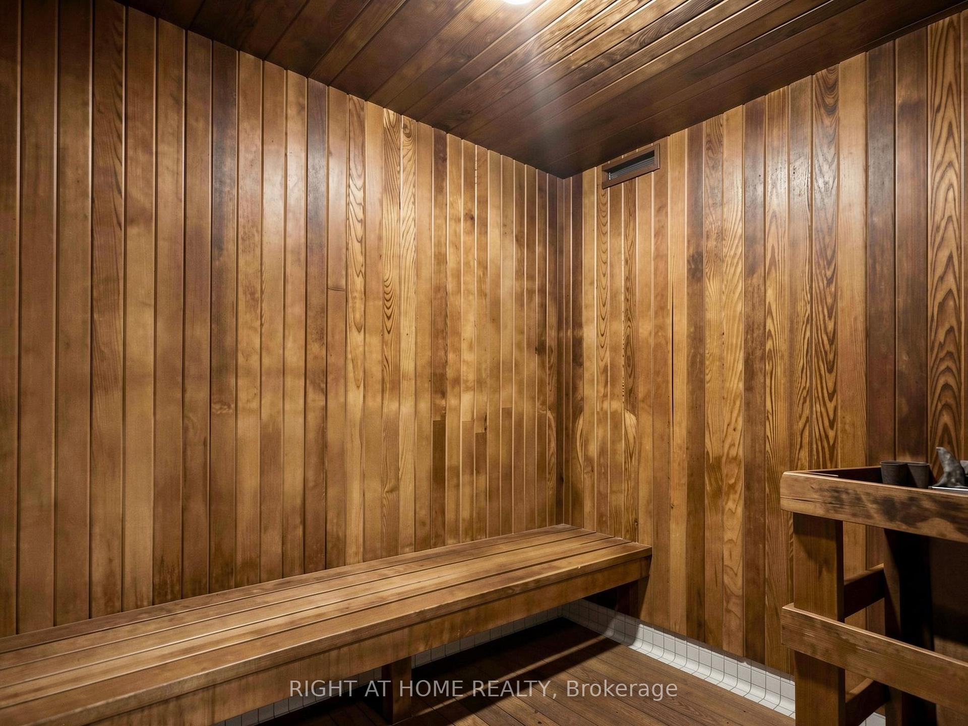 Photo 46 of Unit 1032, 628 Fleet Street, Toronto, Niagara — HOMEH