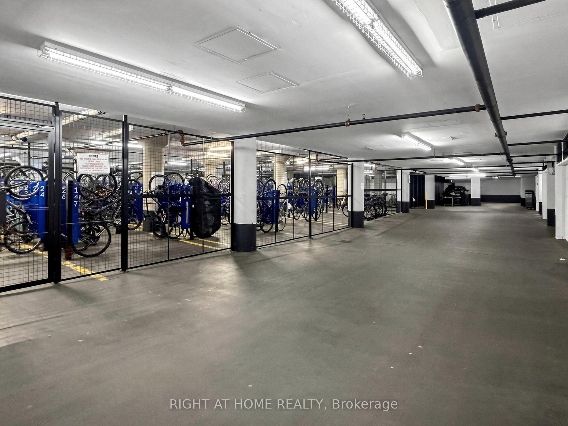 Photo 50 of Unit 1032, 628 Fleet Street, Toronto, Niagara — HOMEH