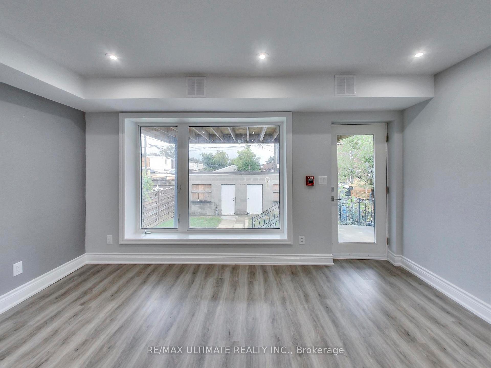 Photo 5 of Unit Apt #1, 115 Wallace Avenue, Toronto, Dovercourt-Wallace Emerson-Junction — HOMEH