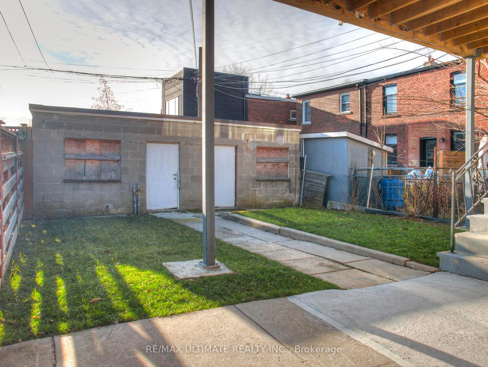 Photo 15 of Unit Apt #1, 115 Wallace Avenue, Toronto, Dovercourt-Wallace Emerson-Junction — HOMEH