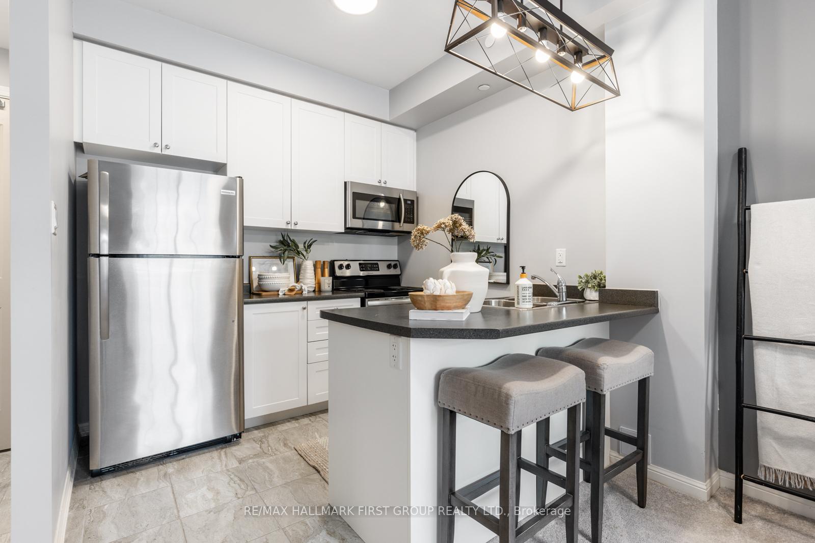 Photo 12 of Unit 113, 80 Aspen Springs Drive, Clarington, Bowmanville — HOMEH