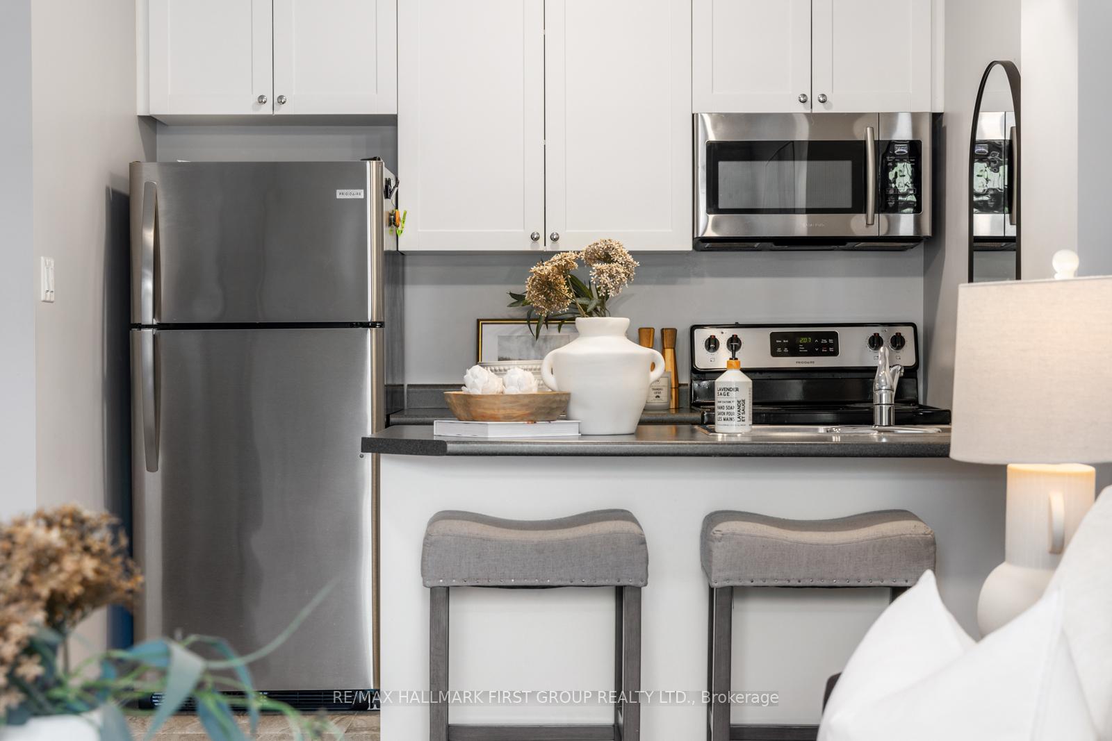 Photo 15 of Unit 113, 80 Aspen Springs Drive, Clarington, Bowmanville — HOMEH