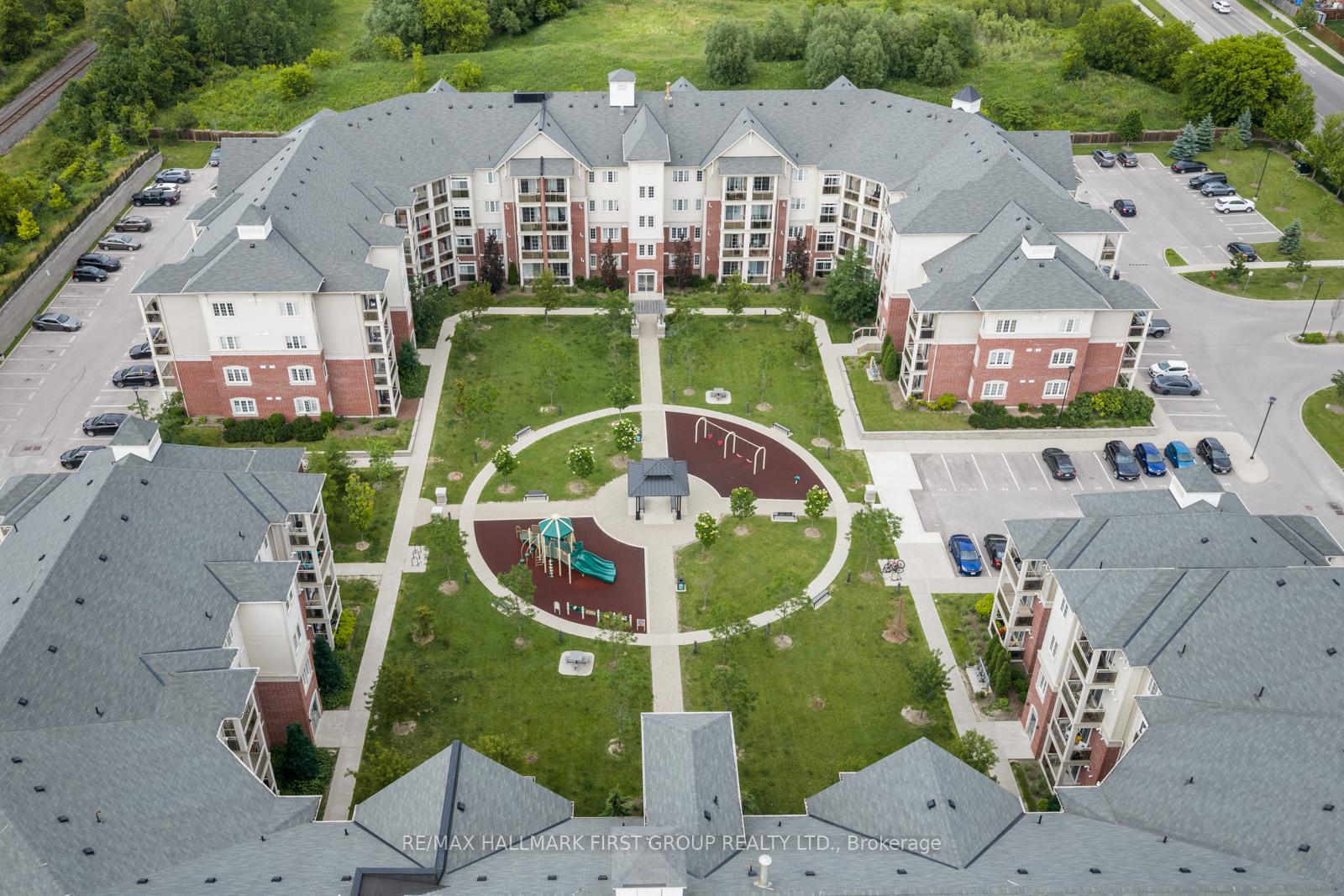 Photo 37 of Unit 113, 80 Aspen Springs Drive, Clarington, Bowmanville — HOMEH