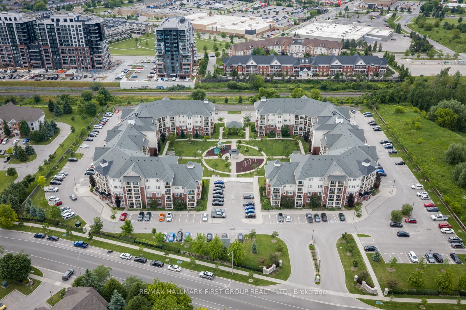 Photo 41 of Unit 113, 80 Aspen Springs Drive, Clarington, Bowmanville — HOMEH