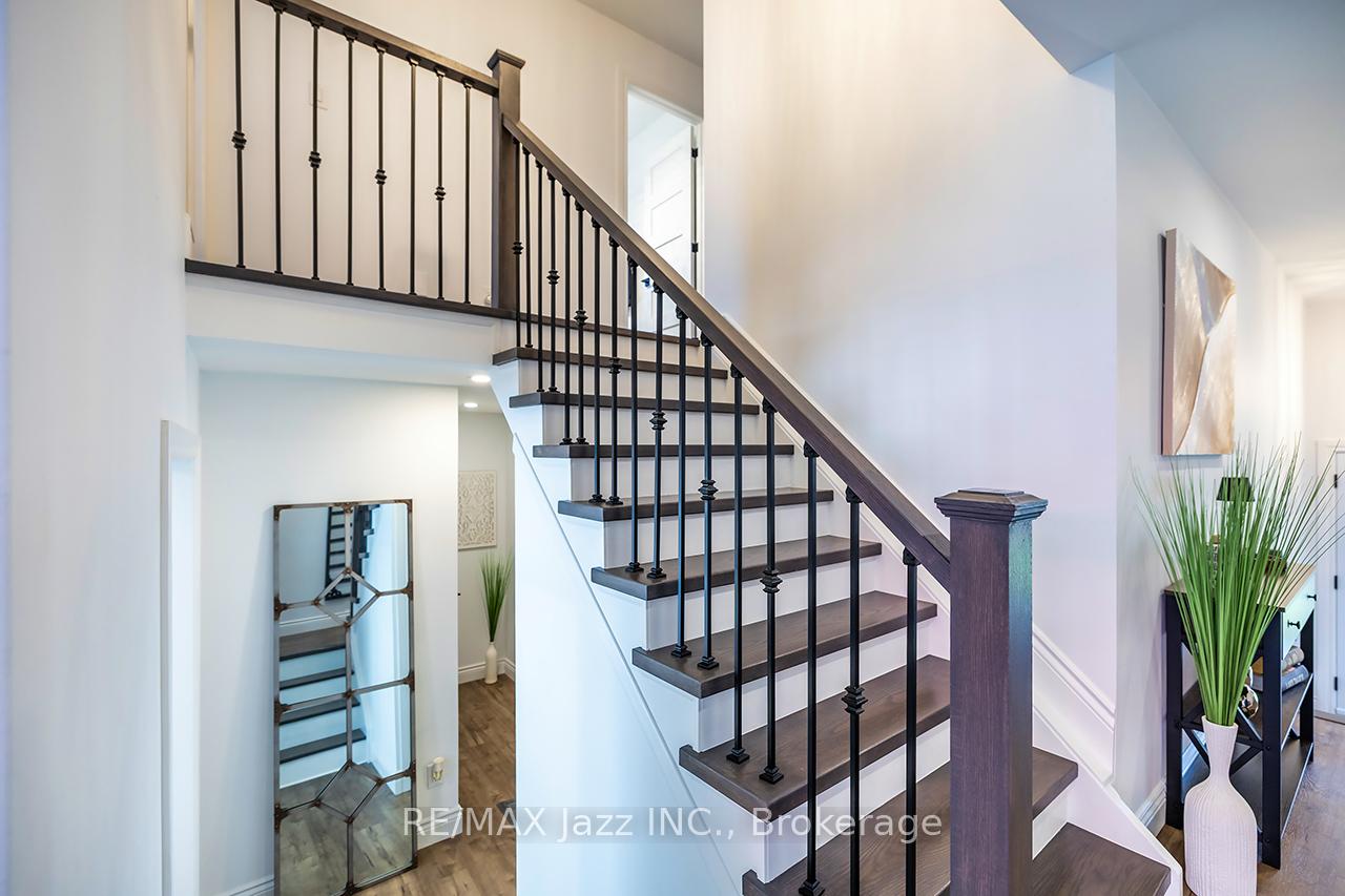 Photo 7 of 29 Harold Street, Whitby, Blue Grass Meadows — HOMEH