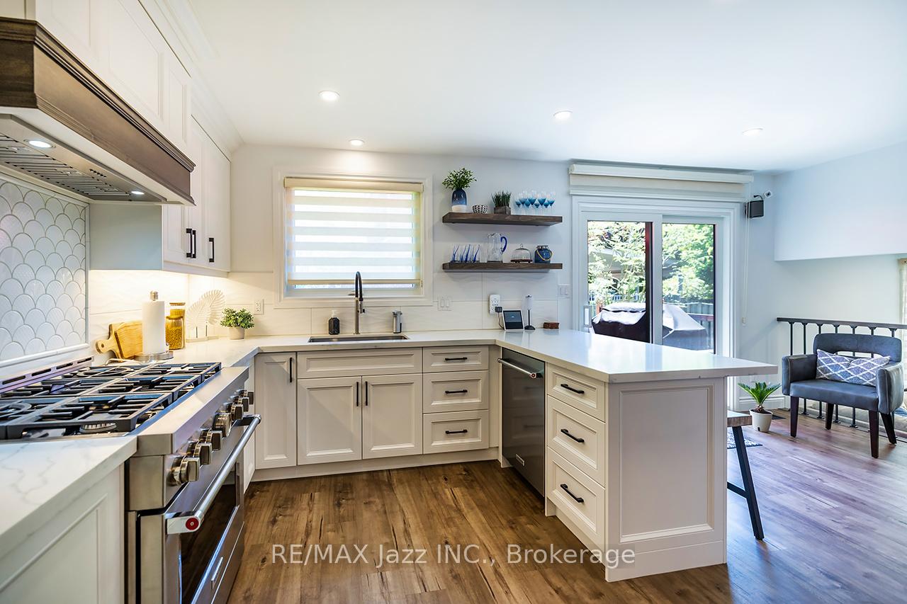 Photo 16 of 29 Harold Street, Whitby, Blue Grass Meadows — HOMEH
