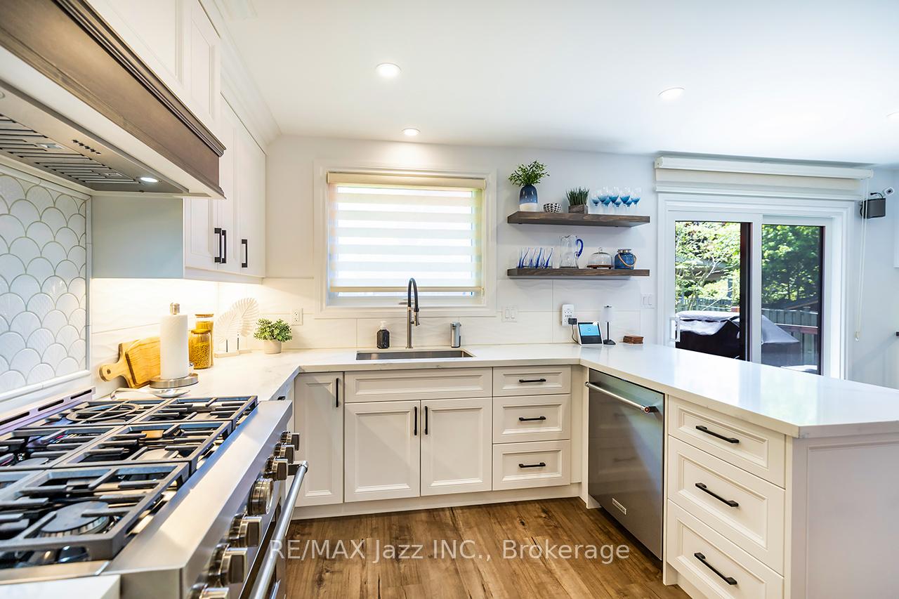 Photo 21 of 29 Harold Street, Whitby, Blue Grass Meadows — HOMEH