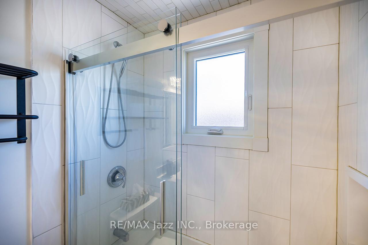 Photo 36 of 29 Harold Street, Whitby, Blue Grass Meadows — HOMEH
