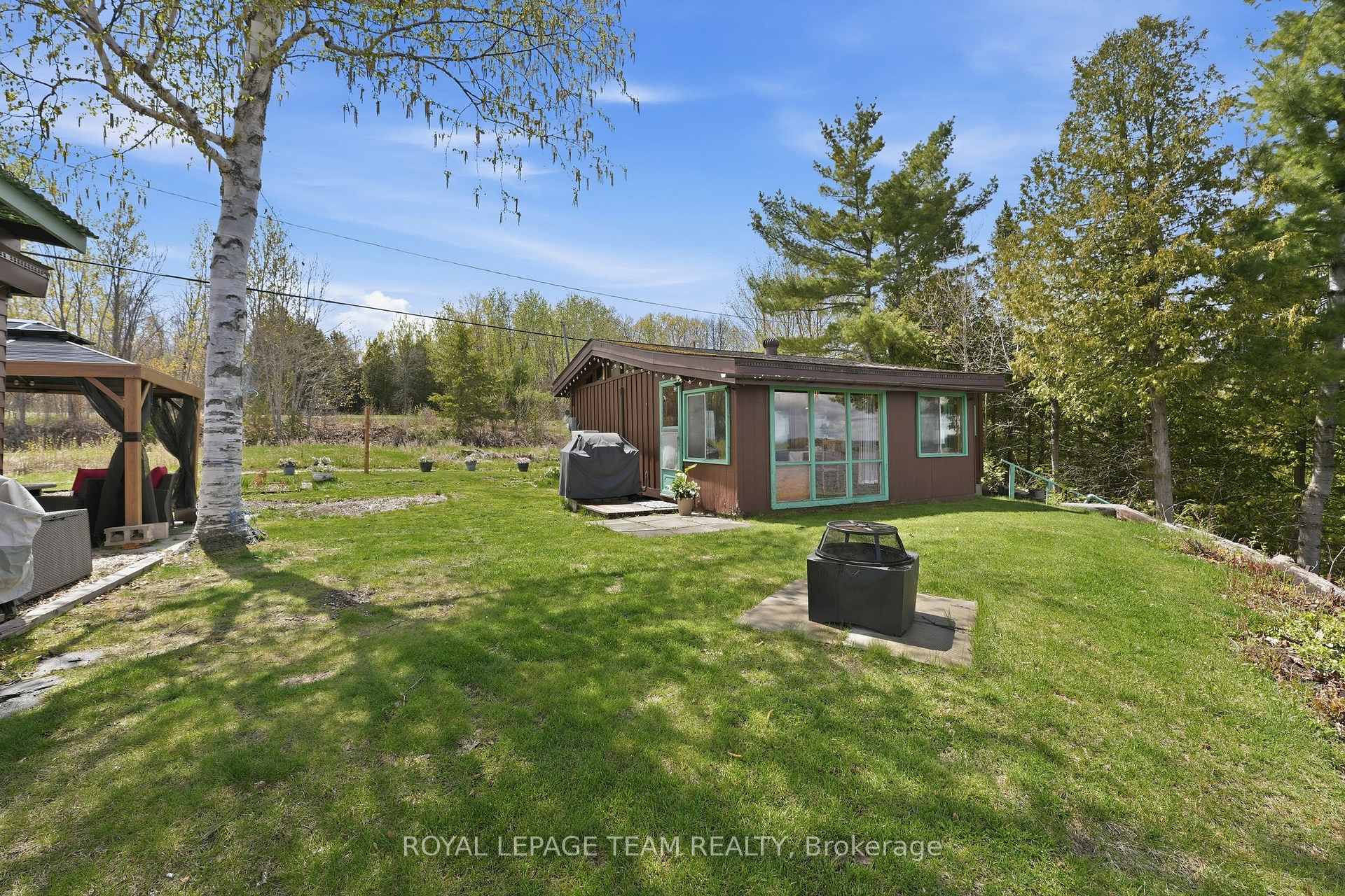 Photo 7 of 60 Wrangell Road, McNab/Braeside, Mcnab/Braeside Twps — HOMEH