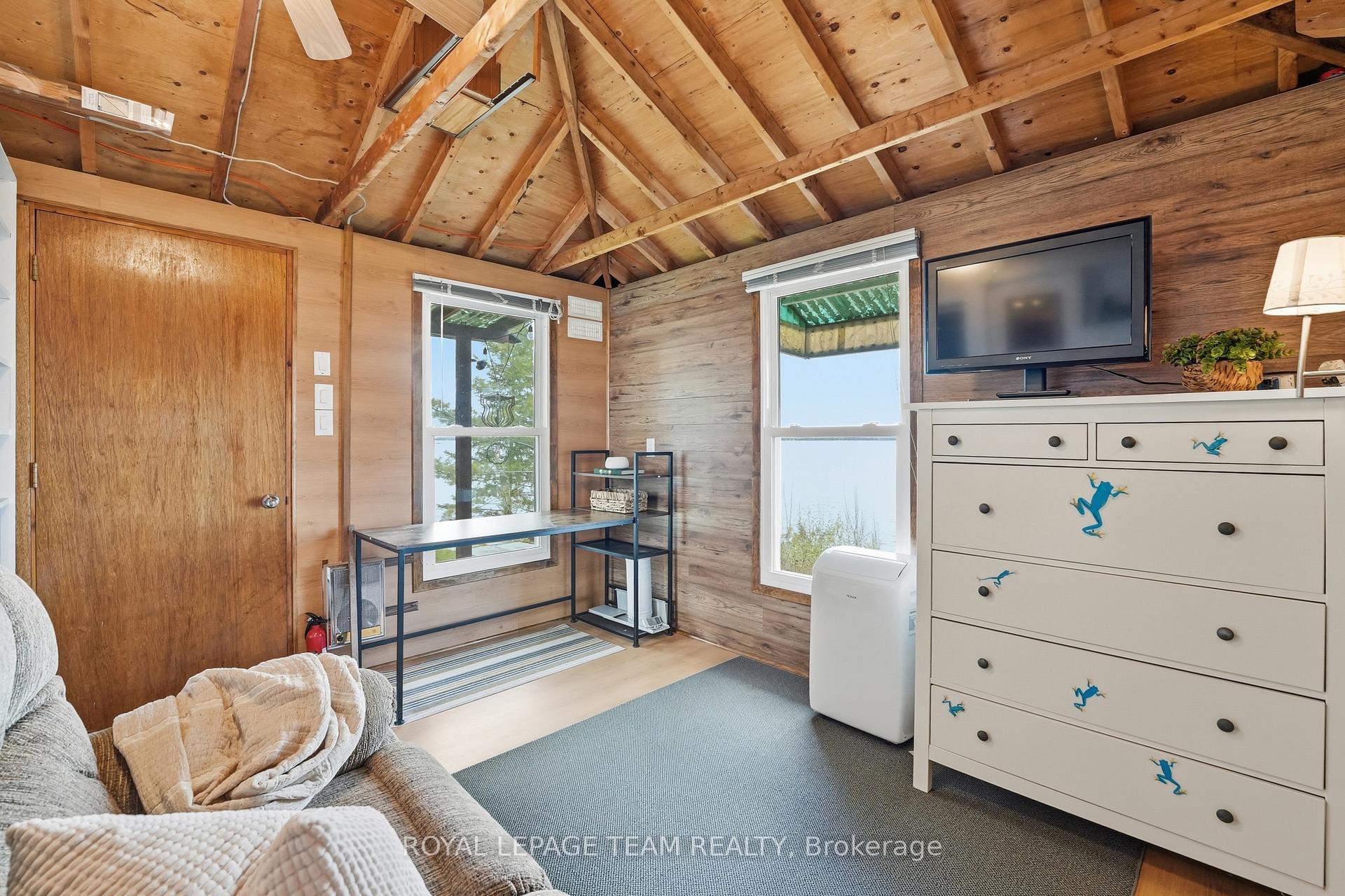 Photo 38 of 60 Wrangell Road, McNab/Braeside, Mcnab/Braeside Twps — HOMEH