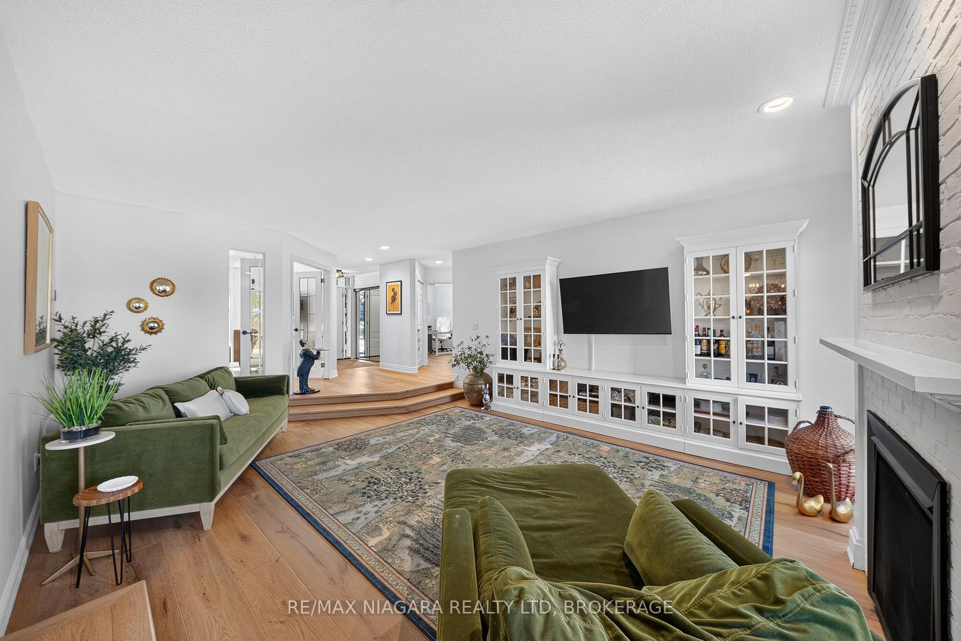 Photo 22 of 633 Clarence Street, Port Colborne, Sugarloaf — HOMEH