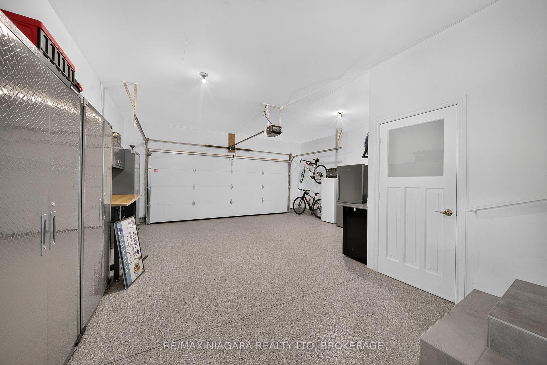 Photo 34 of 633 Clarence Street, Port Colborne, Sugarloaf — HOMEH