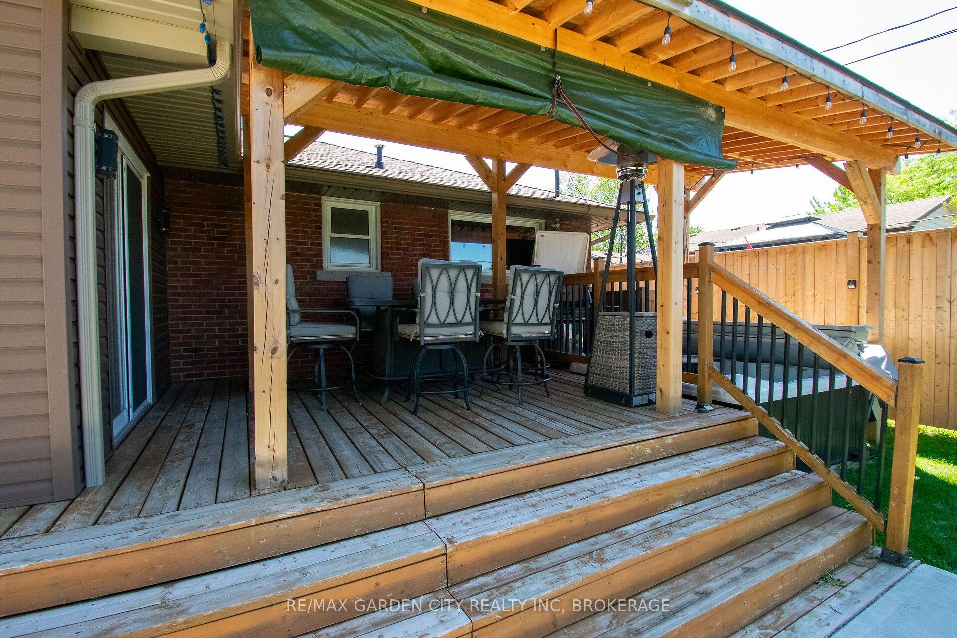 Photo 33 of 91 Crescent Drive, Welland, Dain City — HOMEH