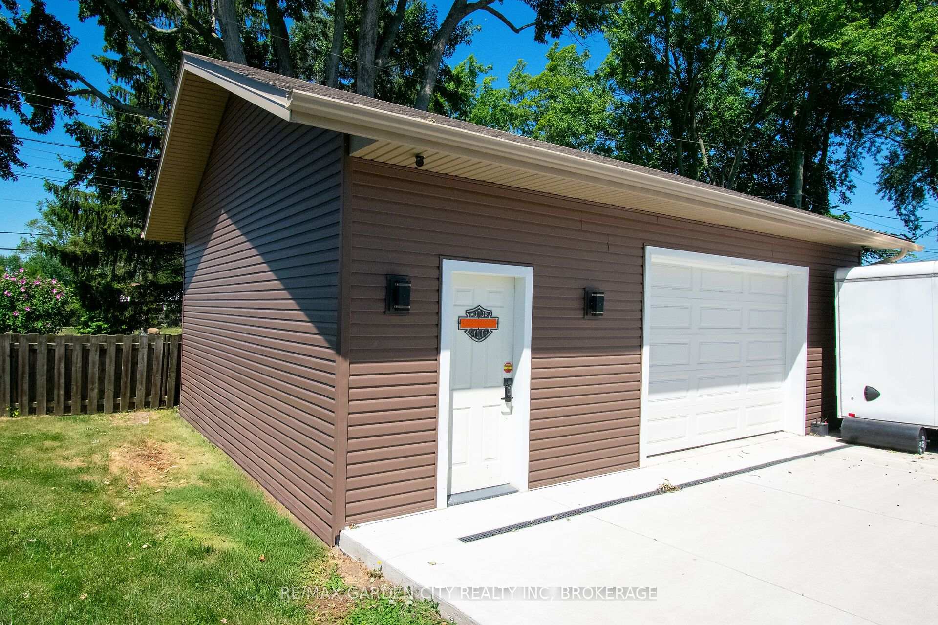 Photo 36 of 91 Crescent Drive, Welland, Dain City — HOMEH