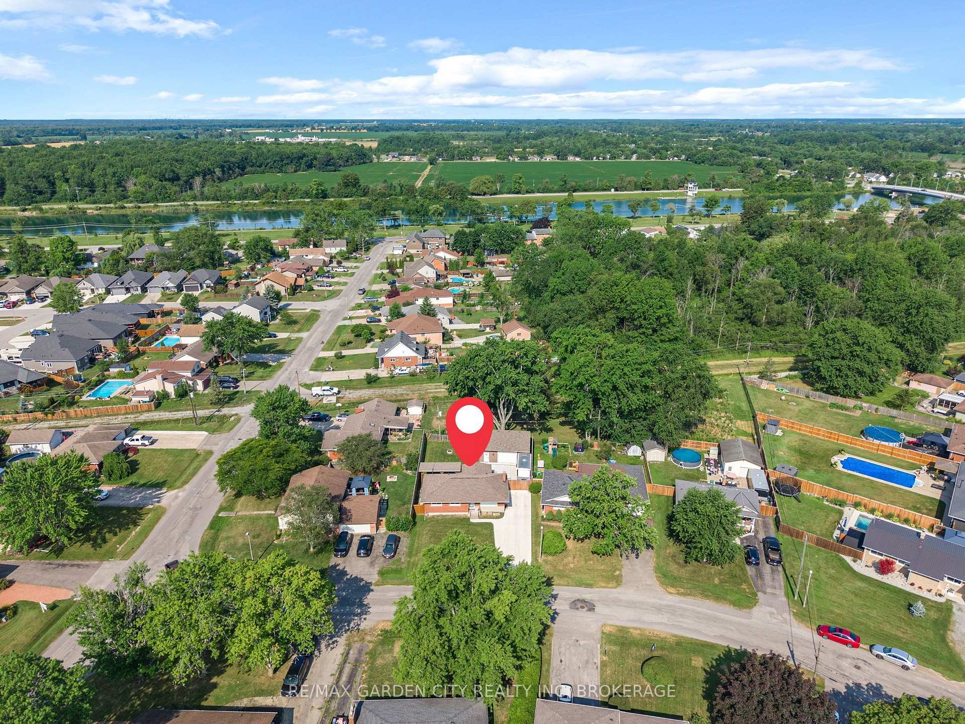 Photo 45 of 91 Crescent Drive, Welland, Dain City — HOMEH