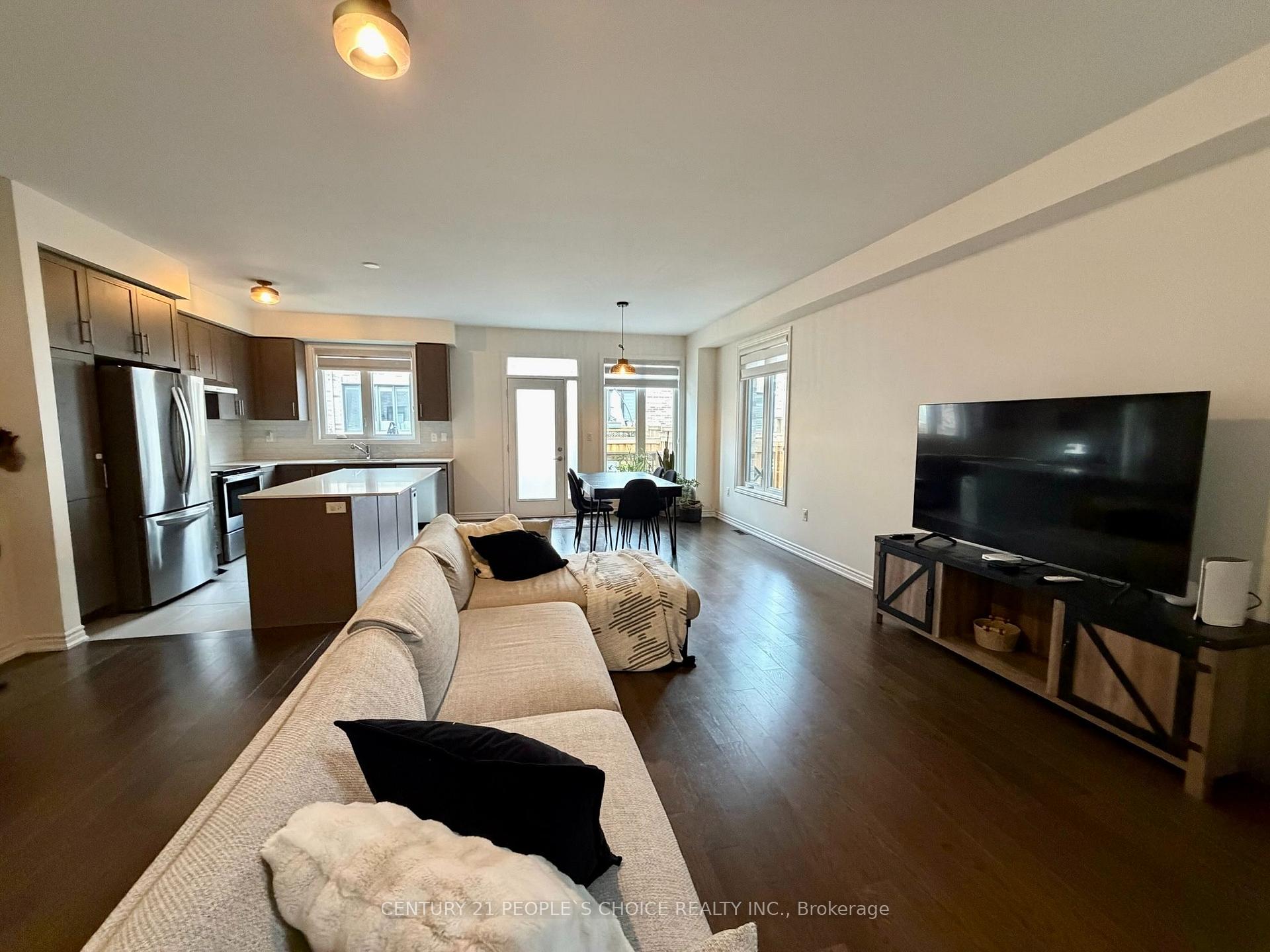 Photo 8 of 487 Bergamot Avenue, Milton, Walker — HOMEH