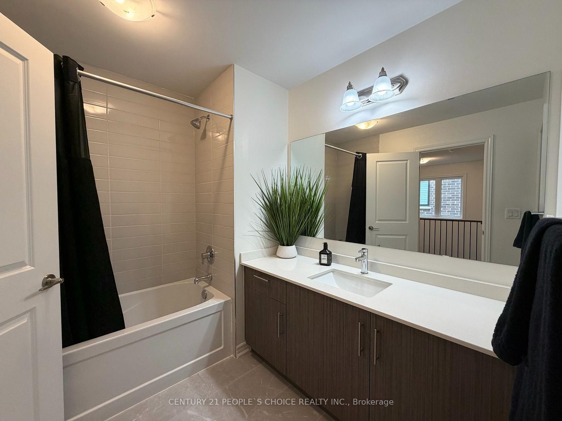 Photo 17 of 487 Bergamot Avenue, Milton, Walker — HOMEH