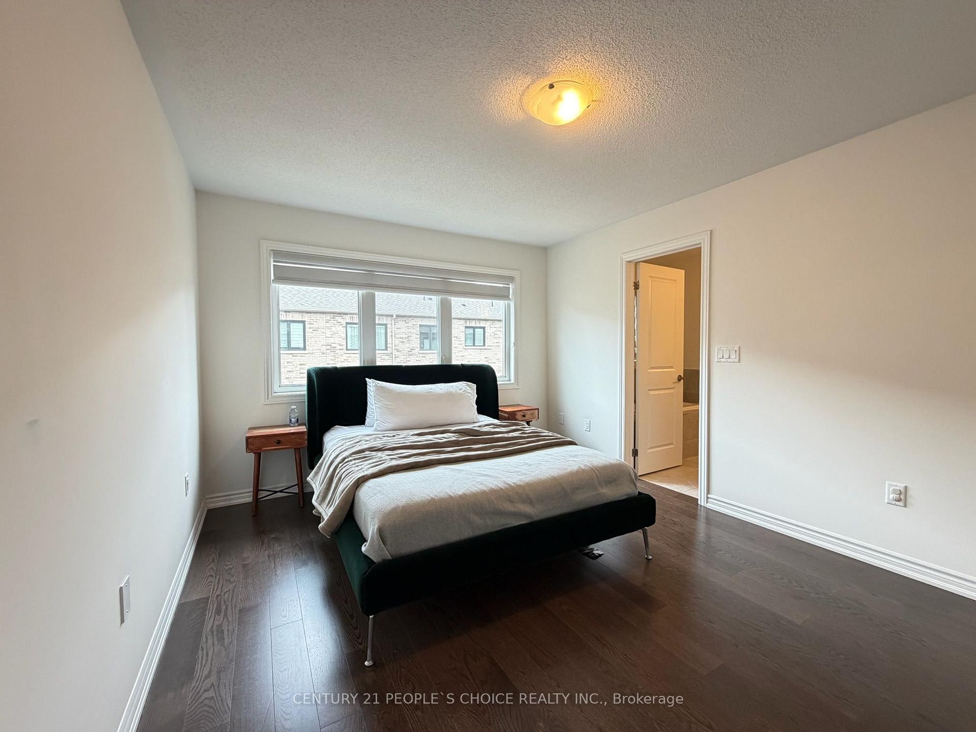 Photo 19 of 487 Bergamot Avenue, Milton, Walker — HOMEH