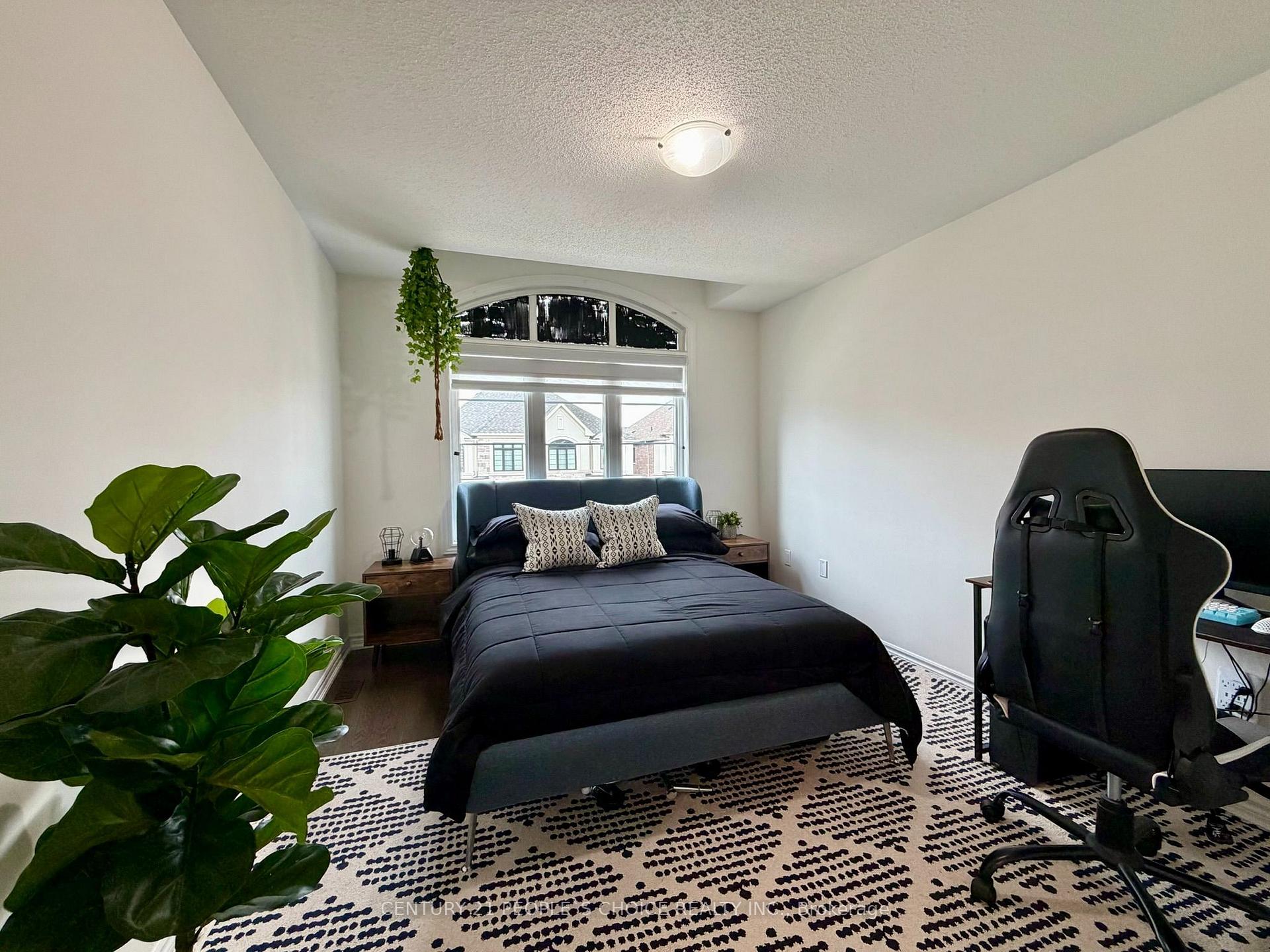Photo 23 of 487 Bergamot Avenue, Milton, Walker — HOMEH