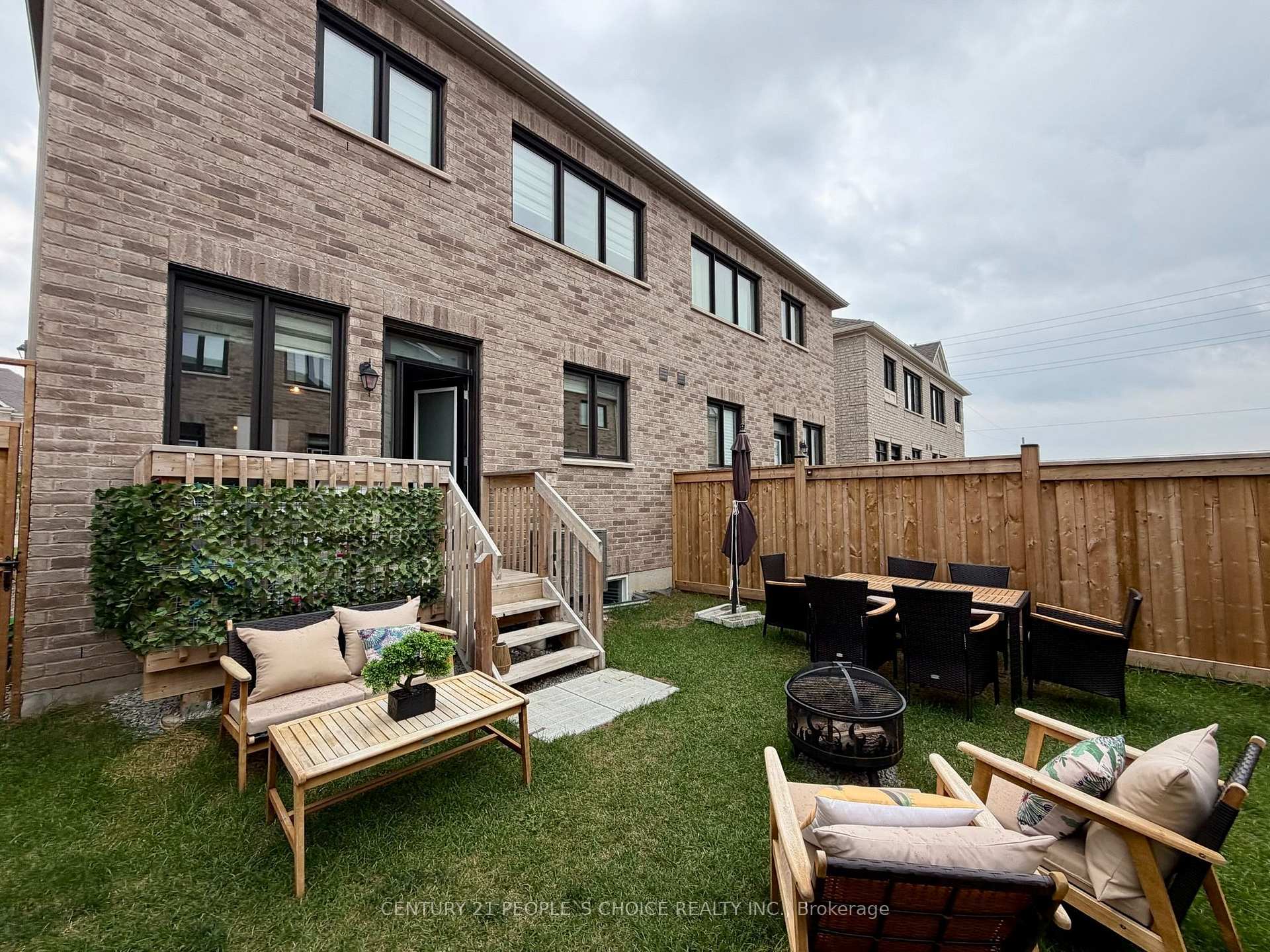 Photo 30 of 487 Bergamot Avenue, Milton, Walker — HOMEH