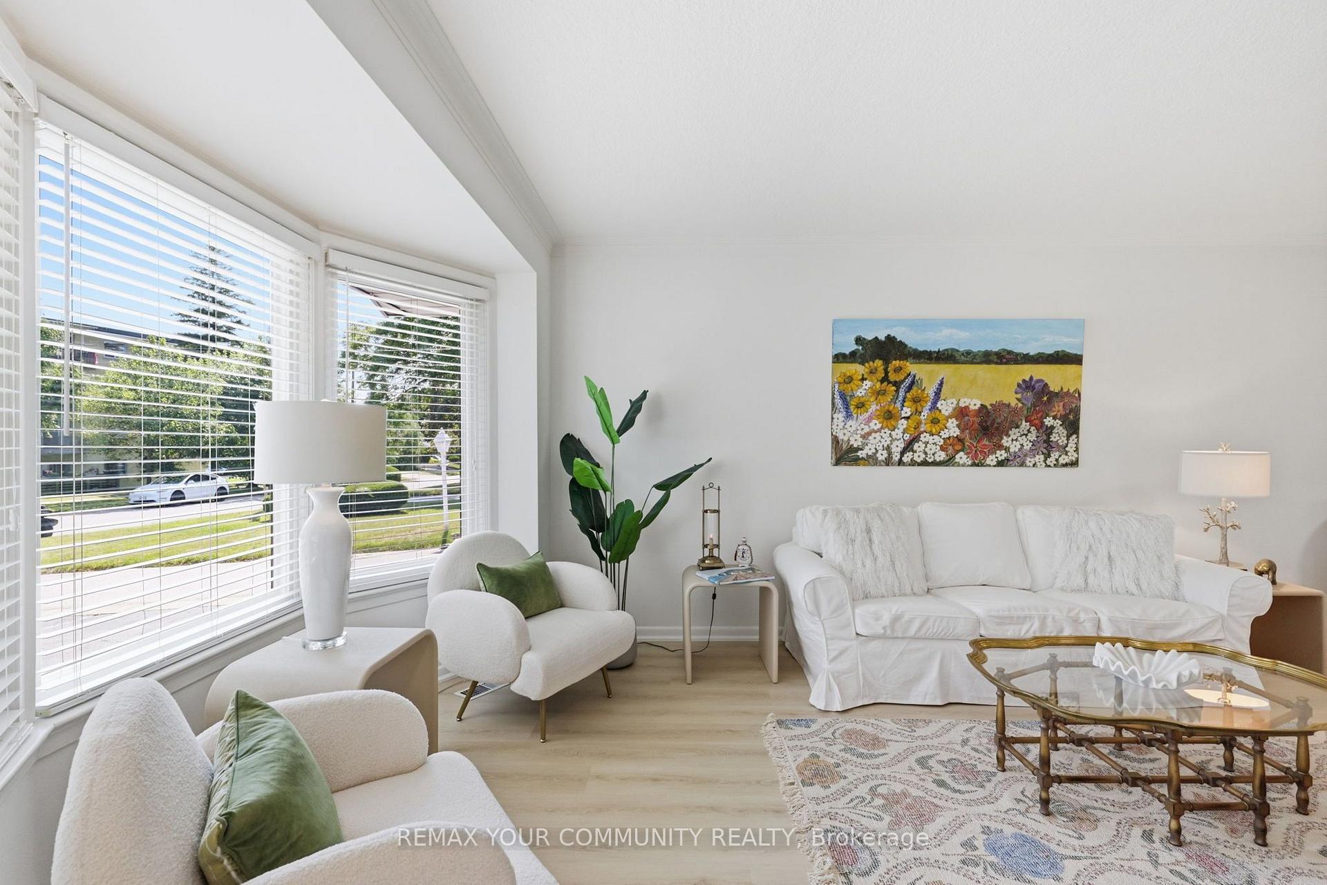 Photo 7 of 2 Doonaree Drive, North York, Parkwoods-Donalda — HOMEH
