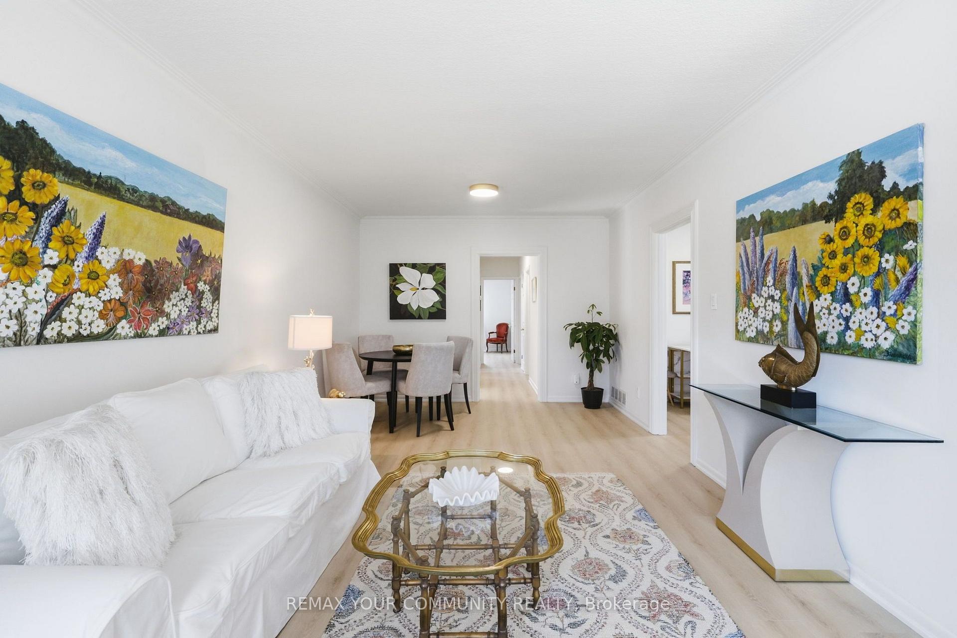Photo 9 of 2 Doonaree Drive, North York, Parkwoods-Donalda — HOMEH