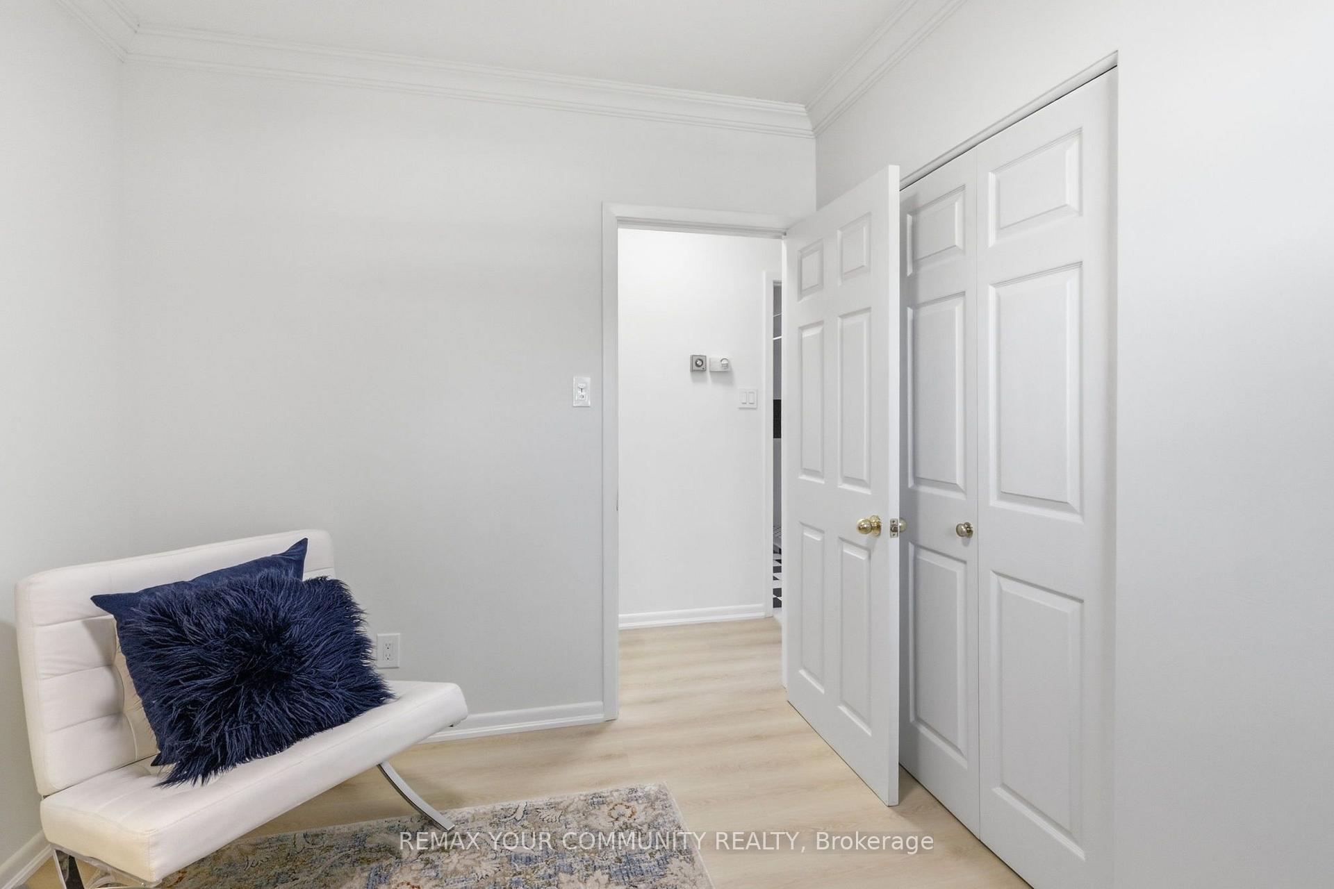 Photo 15 of 2 Doonaree Drive, North York, Parkwoods-Donalda — HOMEH
