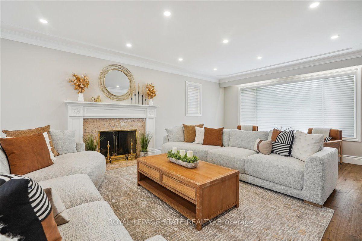 Photo 6 of 10 Azalea Court, Hamilton, Stoney Creek Mountain — HOMEH