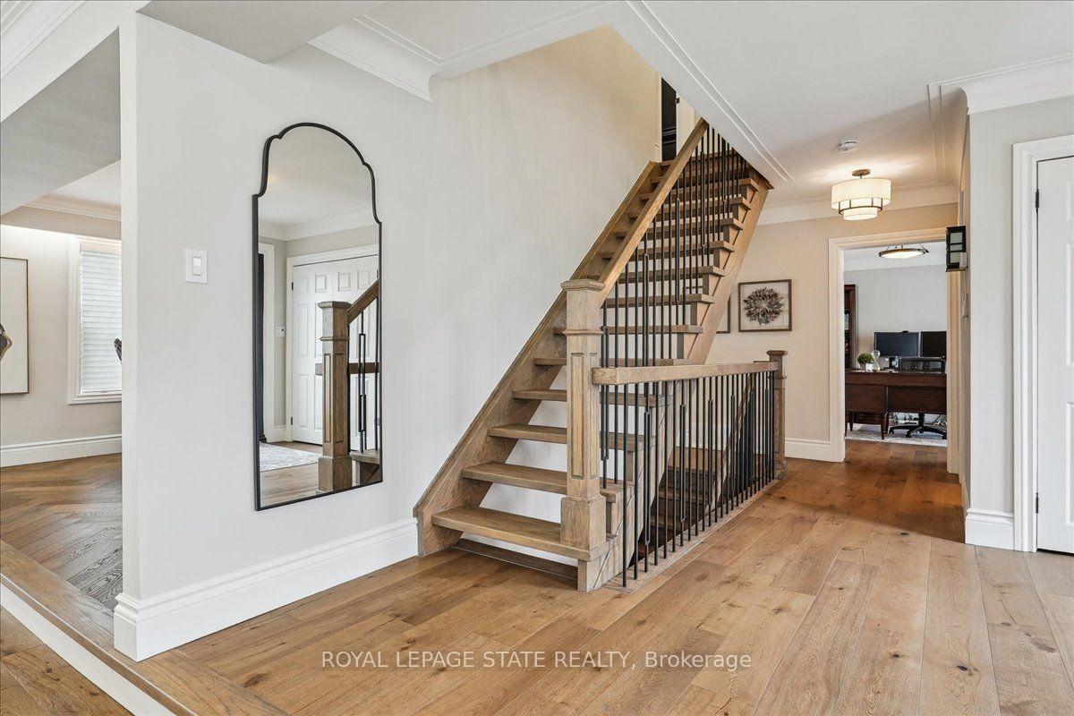 Photo 18 of 10 Azalea Court, Hamilton, Stoney Creek Mountain — HOMEH