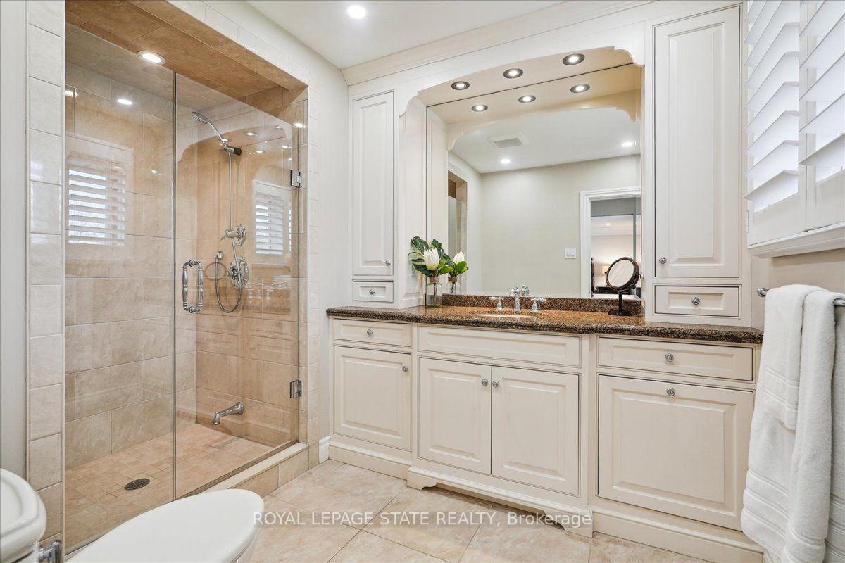 Photo 23 of 10 Azalea Court, Hamilton, Stoney Creek Mountain — HOMEH