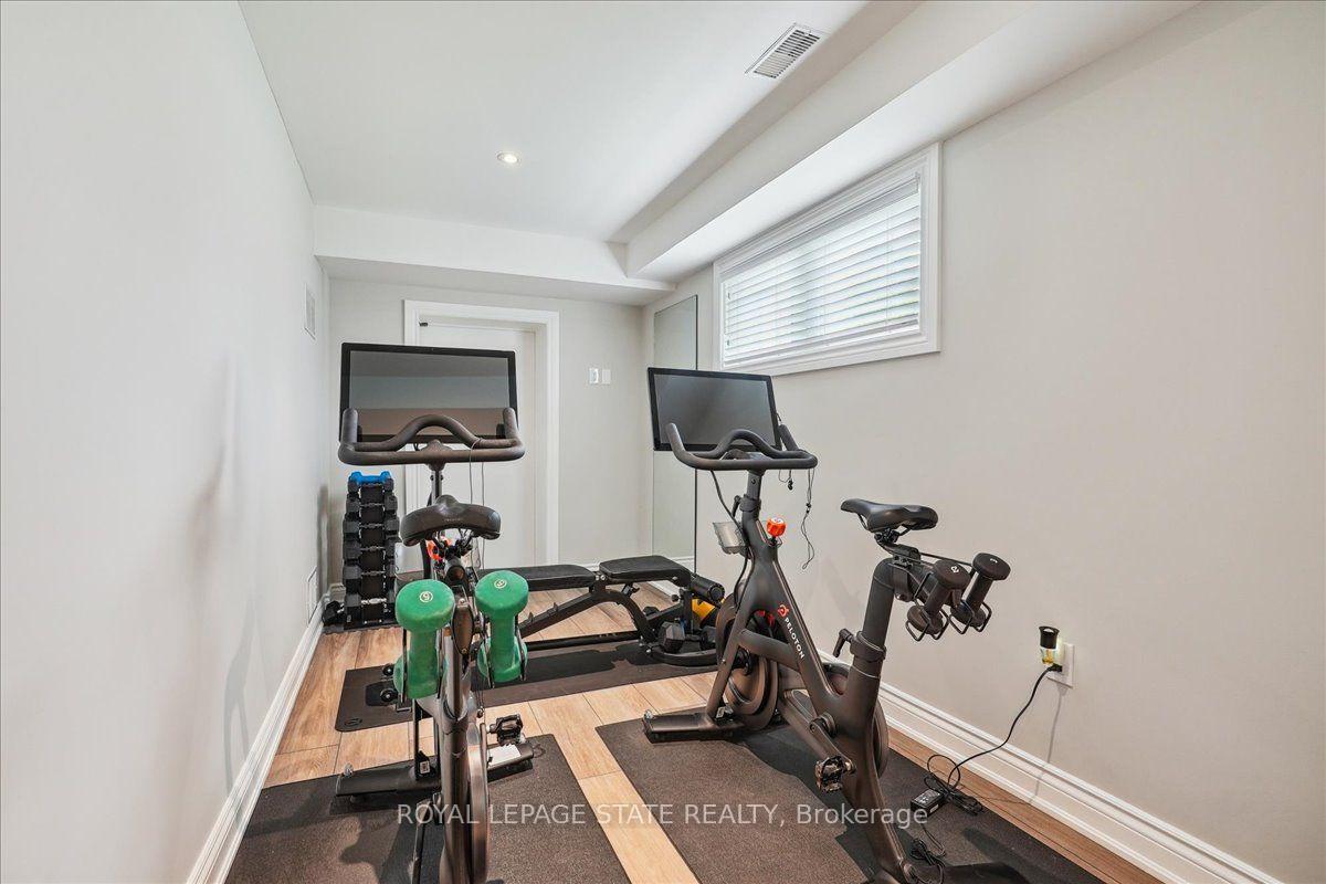 Photo 35 of 10 Azalea Court, Hamilton, Stoney Creek Mountain — HOMEH
