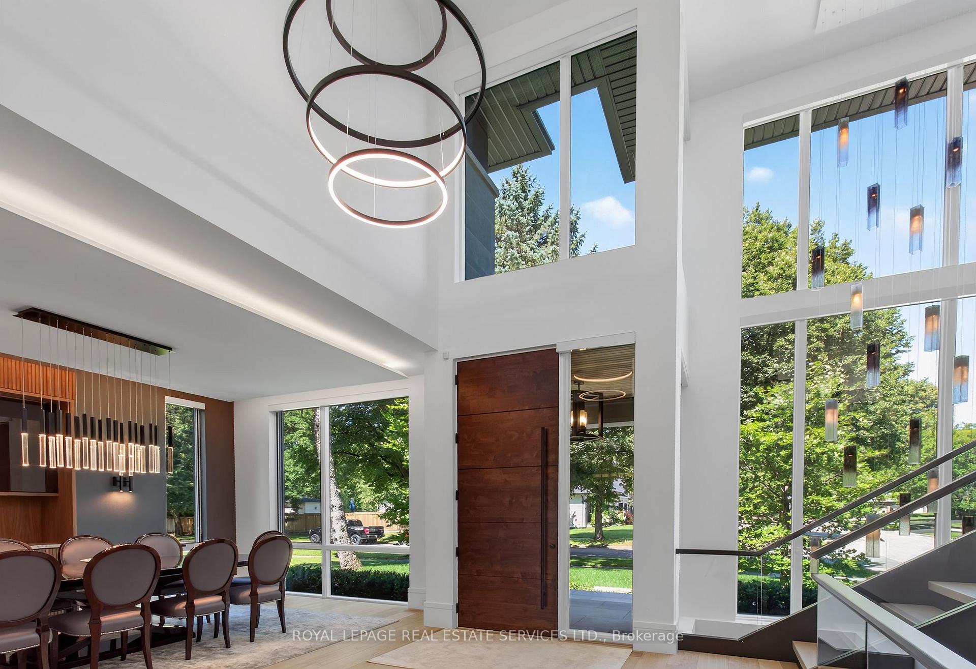 Photo 4 of 1472 Oakhill Drive, Oakville, Morrison — HOMEH