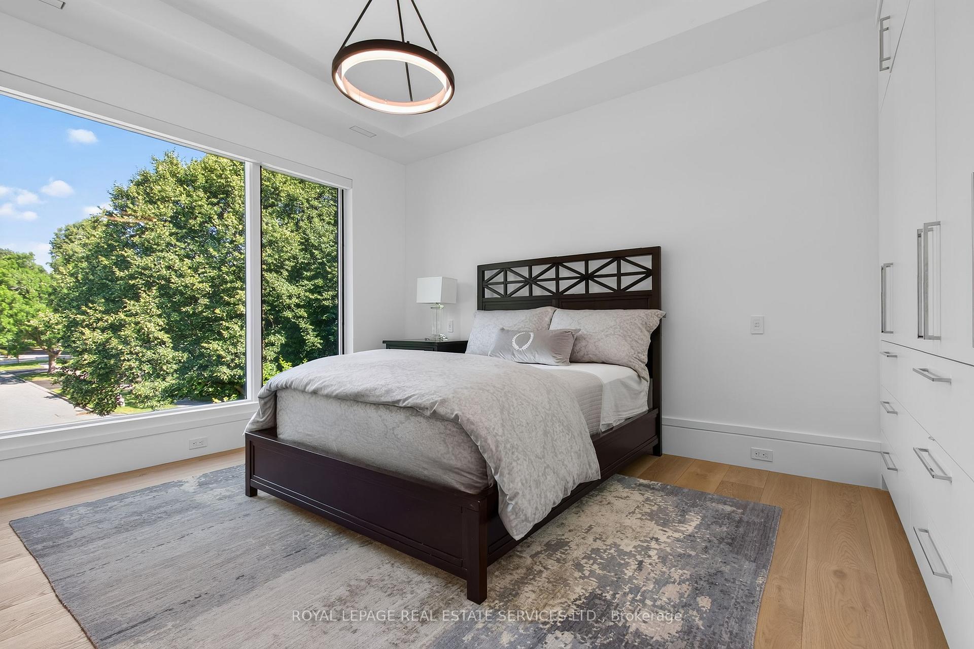Photo 26 of 1472 Oakhill Drive, Oakville, Morrison — HOMEH