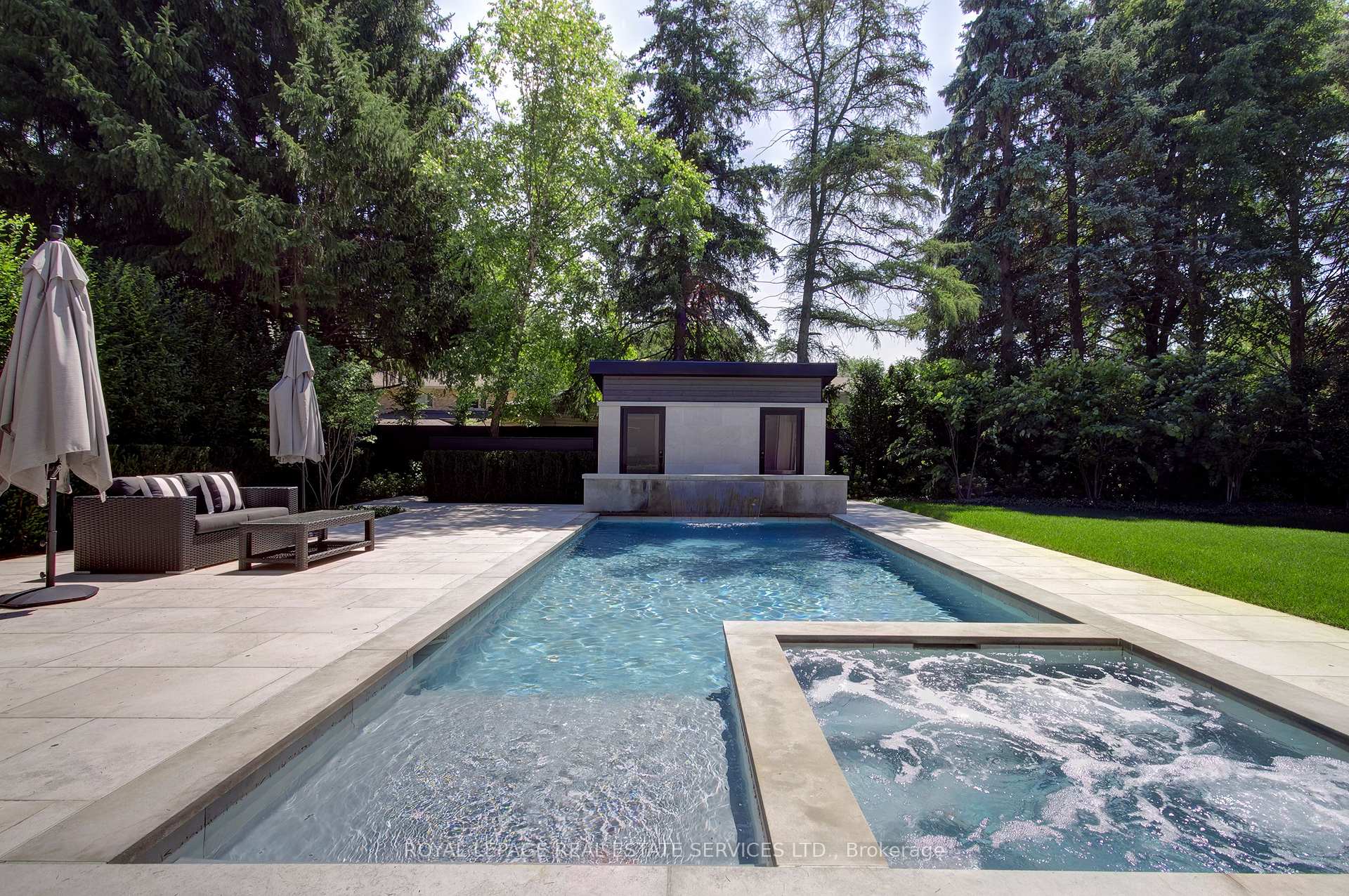 Photo 40 of 1472 Oakhill Drive, Oakville, Morrison — HOMEH